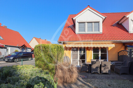 DHH mit offener Wohnküche & ausgebautem Spitzboden in Fürstenwalde Süd - Fürstenwalde/Spree