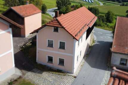 Haus zum Kaufen in Röhrnbach 99.000,00 € 72 m²