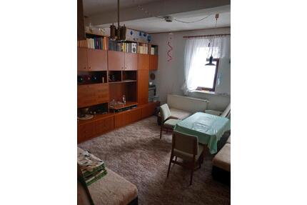 Wonung Zu Vermitet Abe Zufort - 650,00&nbsp;EUR Kaltmiete, ca.&nbsp; 86,00&nbsp;m&sup2; in Neuhaus am Rennweg (PLZ: 98724)