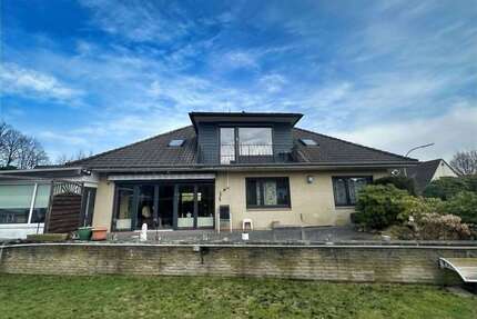 Haus zum Kaufen in Bremerhaven 459.000,00 € 254.63 m²