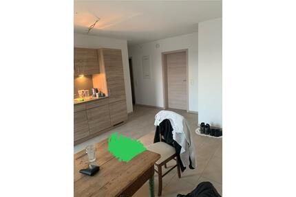 2 Zimmer Neubauwohnung, WG-geeignet, Postmünster