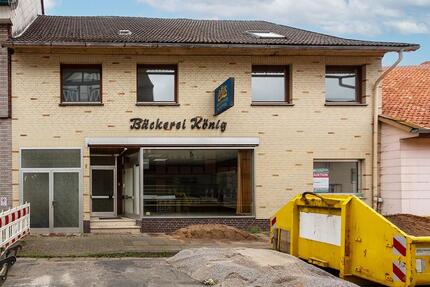 WOHN- UND GESCHÄFTS- HAUS MIT VIEL PLATZ FÜR DIE GROSSE FAMILIE - Dassel