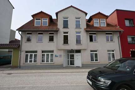 Haus zum Kaufen in Schönebeck (Elbe) 359.000,00 € 389 m²