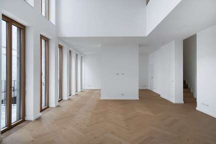 Wohnung zum Mieten in Berlin 7.175,00 € 205 m²