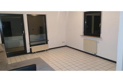 4 Zimmerwohnung Berzhahn - 1.000,00&nbsp;EUR Kaltmiete, ca.&nbsp; 106,00&nbsp;m&sup2; in Langenhahn (PLZ: 56459)