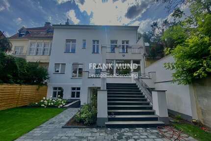 Wohnung zum Mieten in Mönchengladbach-Wickrath-Wickrath 1.174,80 € 132 m²