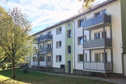 Hübsche 2-Zi.-Whg. mit modernem Tageslichtbad und Balkon, frei ab 01.04. - Mettmann