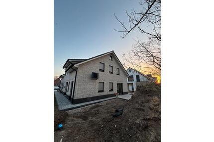 Neubau 120qm Dopppeöhaushälfte in Wahnbek - Oldenburg Ziegelhof