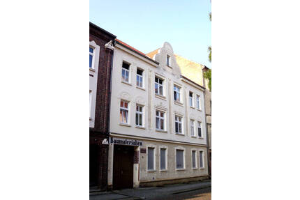 Geräumige 3-Zimmer-Altbauwohnung in direkter Nähe vom Rathaus - Wittenberge