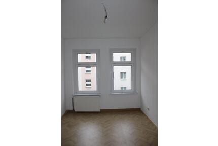 2-Raum-Wohnung in Eilenburg-Stadt mit Kamin im 1.OG zu vermieten