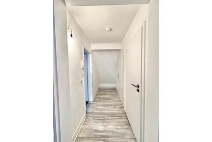 Schöne renovierte Single Wohnung in ruhiger Umgebung! - Hagen Hagen-Mitte