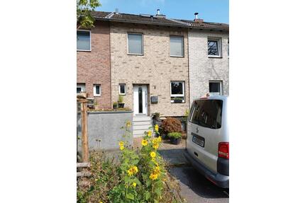 Reihenmittelhaus mit sofortigem Einzugskomfort - Essen Stadtbezirk IV