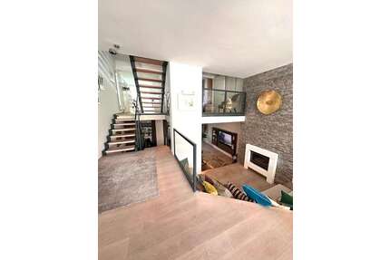 Haus zum Mieten in München 6.800,00 € 250 m²