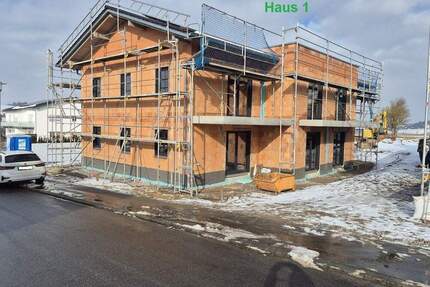 Provisionsfrei für Käufer! 2 Zimmer NEUBAU Eigentumswohnung, Haus 1 - OG, Nähe der Stadt Cham - Cham / Vilzing