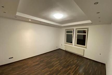 Geräumige 5-Zimmer Wohnung in Nürnberg Südstadt