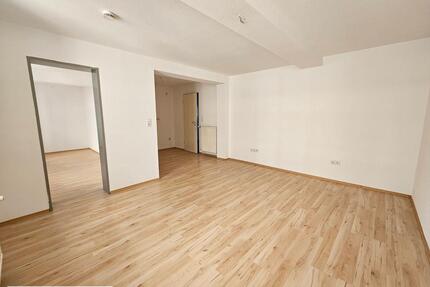 Zentrale 2-Zimmer-Wohnung mit modernem Grundriss in MühlhausenThüringen - Mühlhausen (Thüringen)