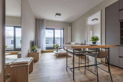 Wohnung zum Mieten in Frankfurt am Main 1.520,00 € 41.79 m²