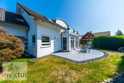 Haus zum Kaufen in Langenbrettach 780.000,00 € 231.7 m²