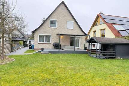 Haus zum Kaufen in Ahrensburg 650.000,00 € 137 m²