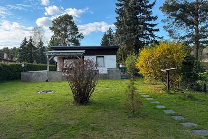 Großes Grundstück (865m2) mit Haus 60 m2 zu vermieten - Spreenhagen