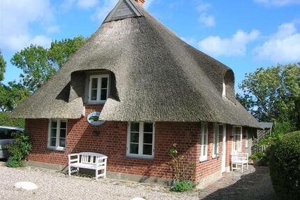 Ferienhaus Ostsee Fehmarn 8 Pers. Hunde Kamin Garten, Spielplatz