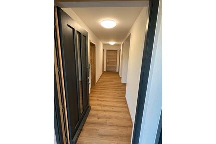 3 Zimmer Wohnung Erdgeschoss - 720,00&nbsp;EUR Kaltmiete, ca.&nbsp; 90,00&nbsp;m&sup2; in Dietersburg (PLZ: 84378)