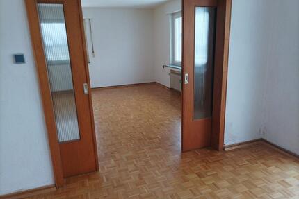 Mietwohnung - 750,00&nbsp;EUR Kaltmiete, ca.&nbsp; 100,00&nbsp;m&sup2; in Immenhausen (PLZ: 34376)