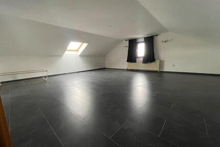 Dachgeschoss Wohnung in Elgershausen - Schauenburg