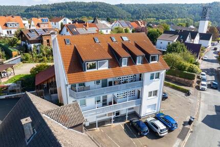 Helle 3-Zimmer Dachgeschosswohnung in Cölbe