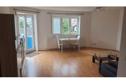 Helle 3-Zimmer-Wohnung (ca. 90 m²) mit Balkon und Einbauküche - Wartenberg