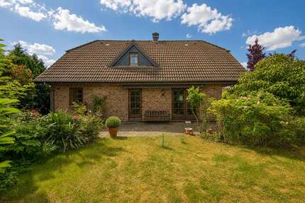 Haus zum Kaufen in Schönberg 389.000,00 € 126 m²