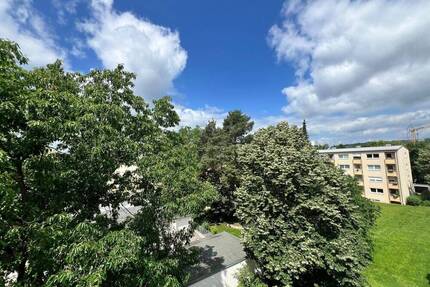 Erstbezug nach Sanierung - 4-Zimmer-Wohnung mit Balkon in ruhiger Lage - Regensburg Westenviertel