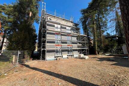 695.000,00&nbsp;EUR Kaufpreis, ca.&nbsp; 96,90&nbsp;m&sup2;&nbsp;Wohnfl&auml;che in Dresden (PLZ: 01109) Klotzsche