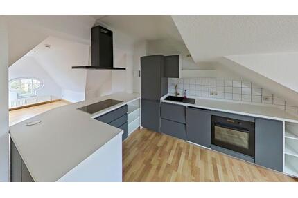 Dachgeschosswohnung mit Einbauküche - Zeitz
