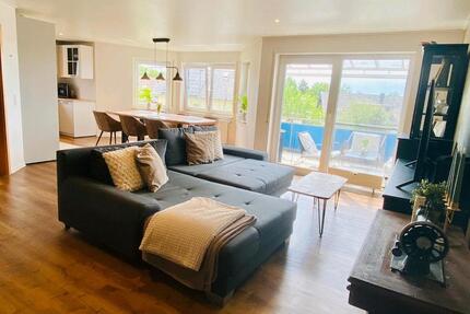 Helle 4-Zimmer-Wohnung mit viel Charme und Platz zum Wohlfühlen - Marbach am Neckar