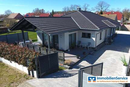 Haus zum Kaufen in Wustrau 495.000,00 € 135 m²