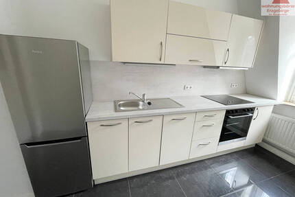 3-Raum-Dachgeschosswohnung zentrumsnah von Aue zu vermieten - Aue-Bad Schlema