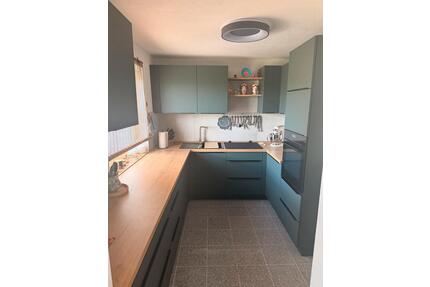 Modernisierte 3,5 Zimmer Eigentumswohnung- Neue Küche + Garage - Heilbronn Böckingen