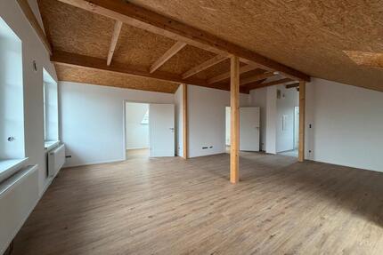 3 Zimmer Dachgeschosswohnung - Erstbezug - Römstedt