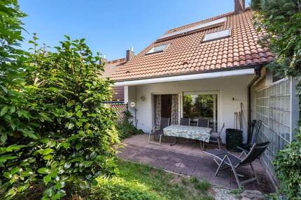 Reihenmittelhaus mit Terrasse, Stellplätzen & ausbaufähigem Dachgeschoss - ideal für kleine Familien - Baden-Baden Varnhalt