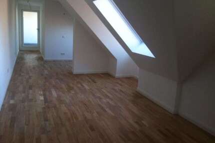 Wohnung zum Mieten in Berlin 1.706,58 € 89.92 m²