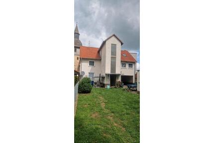 Zweifamilienhaus Ellihausen - 400.000,00&nbsp;EUR Kaufpreis, ca.&nbsp; 195,00&nbsp;m&sup2; in Göttingen (PLZ: 37075) Nordstadt