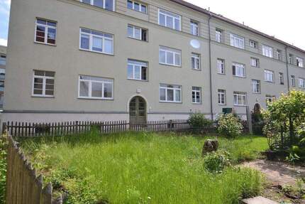 Helle 2-Zi-Altbauwohnung mit Loggia & Garten* - Dresden Leuben