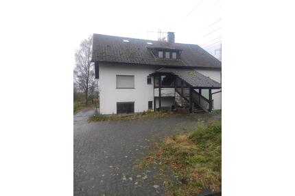 Zweifamilienhaus mit Einliegerwohnung im Zentrum von Leuscheid - Windeck