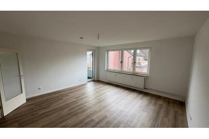 3-Zimmer-Wohnung mit Süd-West-Loggia in Hamburg-Fuhlsbüttel