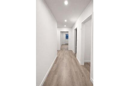 Großräumige 2-Zimmerwohnung - 1.050,00&nbsp;EUR Kaltmiete, ca.&nbsp; 65,00&nbsp;m&sup2; in Bellheim (PLZ: 76756)