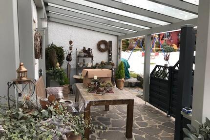 DHH zu kaufen o. mieten in Schöllnach mit 426qm Garten + Terrasse