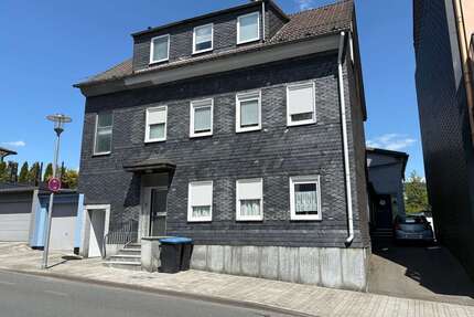 Haus zum Kaufen in Wermelskirchen 498.000,00 € 245 m²