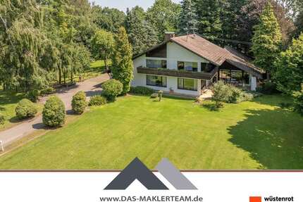 Haus zum Kaufen in Jengen 980.000,00 € 300 m²