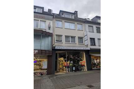 Haus zum Kaufen in Solingen 545.000,00 € 256.6 m²